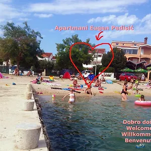 apartments-eugen-pedisic.hotelinzadar.com/