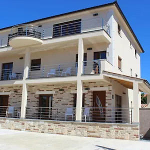 https://medulinka-apartments.pula-hotels.org